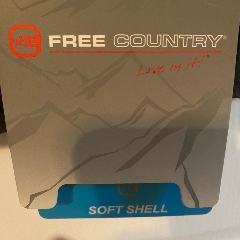 Free Country Jacket - Picture 3 of 6